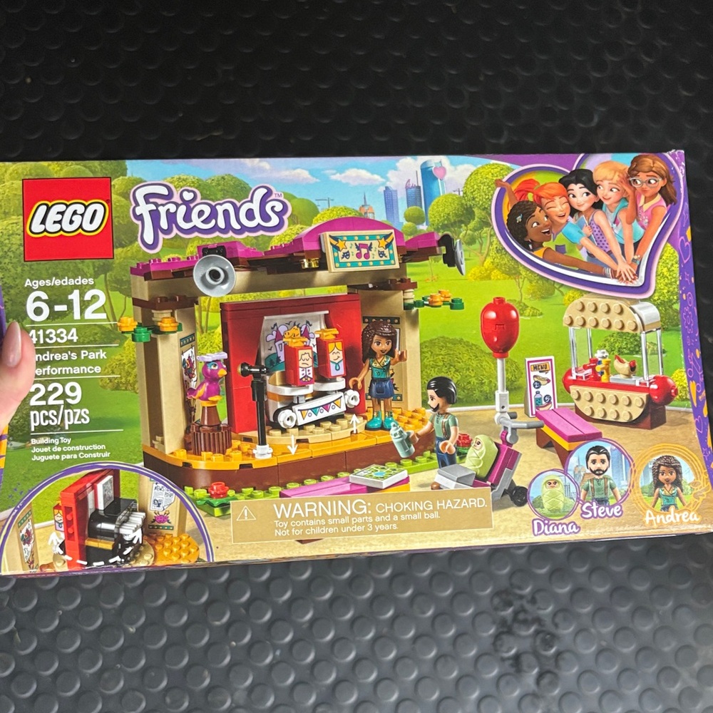LEGO Friends Colorful Park Stage Set
